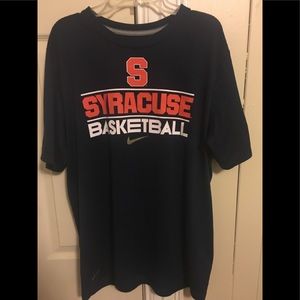 Nike Cuse t shirt